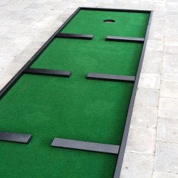 15 Huls minigolfanl�g model Malta