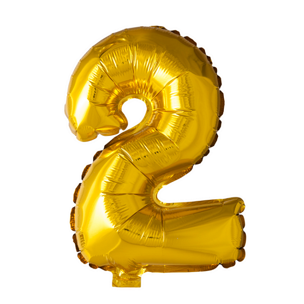 Guld folieballon som tallet 2
