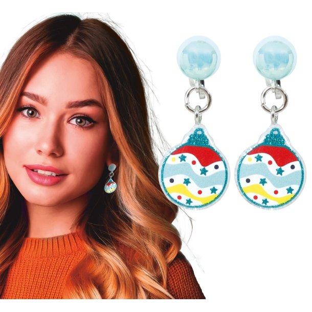 Jule �reringe med julekugler