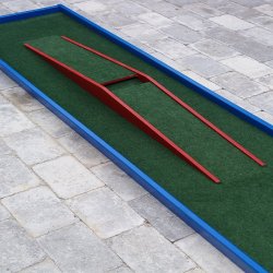15 Huls minigolfanl�g model Malta